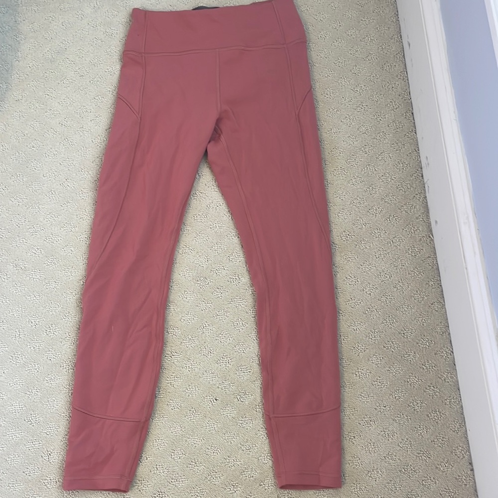 lululemon size 6 leggings